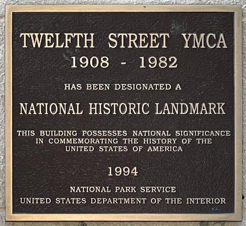 Plaque